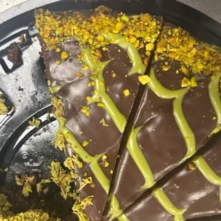 Dubai Brownie Knaffeh