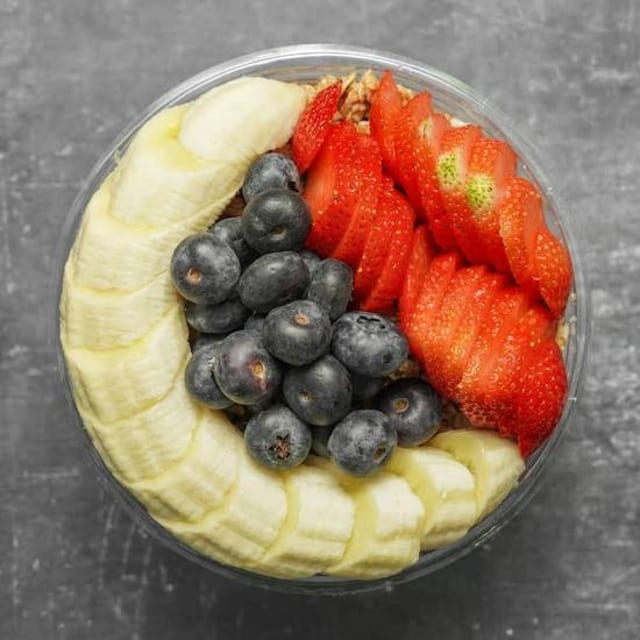 C1. Regular Acai Bowl.